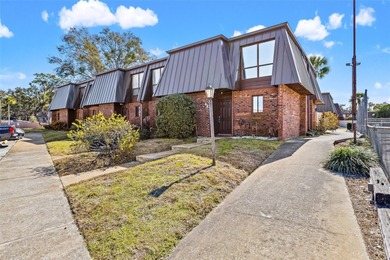 Lake Bonny Townhome/Townhouse For Sale in Lakeland Florida