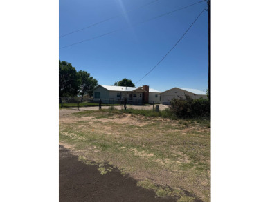 Lake Home For Sale in Logan, New Mexico