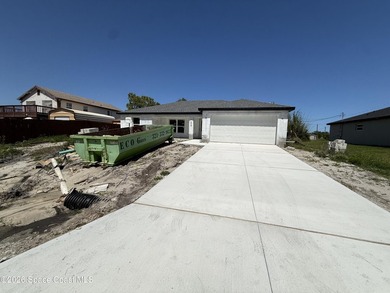 Beautiful new construction 3-bedroom, 2-bath home with estimated - photo 3
