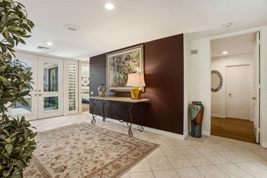 Offering an extraordinary blend of timeless elegance, refined - photo 24