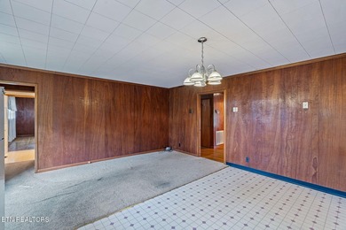 Charming home full of timeless character, built in an era when - photo 24