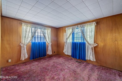 Charming home full of timeless character, built in an era when - photo 28