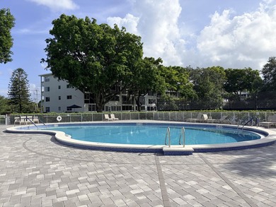 Discover easy Florida living in this beautifully maintained - photo 31