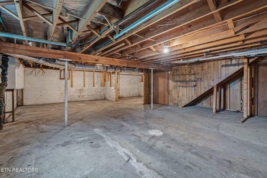 Charming home full of timeless character, built in an era when - photo 39