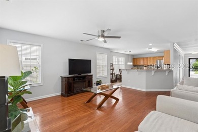 Welcome to 84 Crossings Blvd in the highly sought-after - photo 12