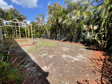 Recently refreshed 3-bedroom, 2-bathroom home located in Rivera - photo 21
