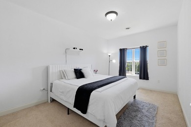 Welcome home to effortless living at King's Mountain - photo 21