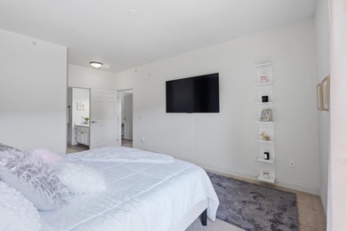 Welcome home to effortless living at King's Mountain - photo 25