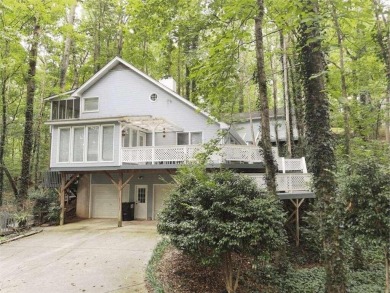 Lake Home For Sale in Gainesville, Georgia