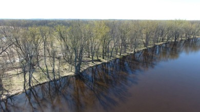 Lake Acreage For Sale in New London, Wisconsin