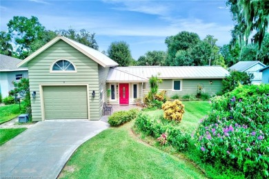 This recently remodeled and beautifully appointed canal front - photo 29