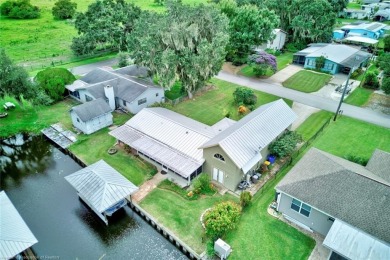 This recently remodeled and beautifully appointed canal front - photo 36