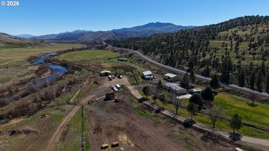 First time on market in 50 years! These ranch headquarters - photo 8