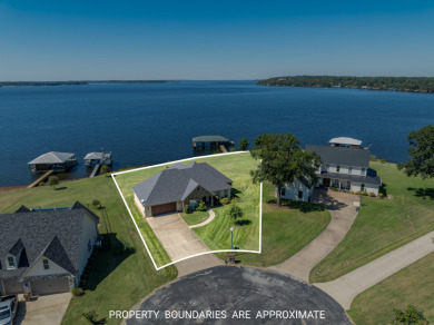 Beautiful House on the Southern End of Lake Palestine - Lake Home For Sale in Frankston, Texas