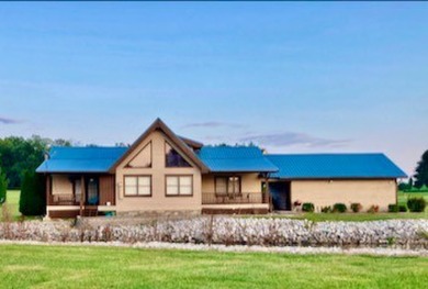 Lake Home For Sale in Carmi, Illinois