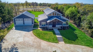 Lake Texoma Home For Sale in Pottsboro Texas