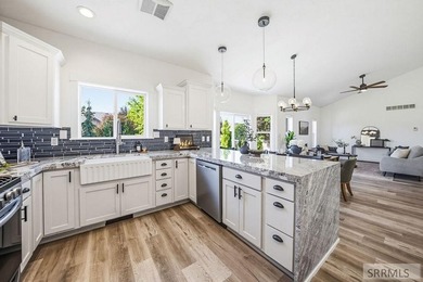 Set in Belmont Estates neighborhood, this impeccably maintained - photo 11