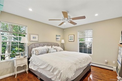 Welcome to this beautifully maintained 4-bedroom, 2-bathroom - photo 13