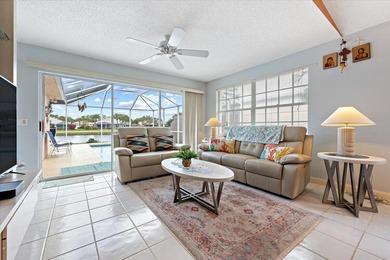 Beautiful 2Bd, 2Ba waterfront POOL villa. Ideally located in the - photo 13