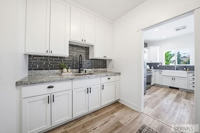 Set in Belmont Estates neighborhood, this impeccably maintained - photo 13