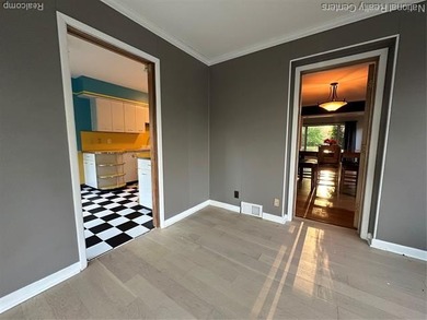Be the next to own this beautifully preserved Frank H. Wright - photo 14