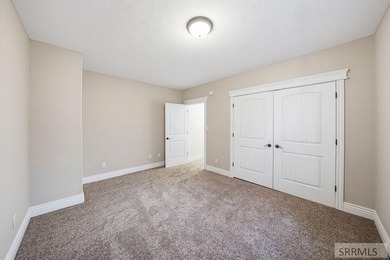 Set in Belmont Estates neighborhood, this impeccably maintained - photo 25