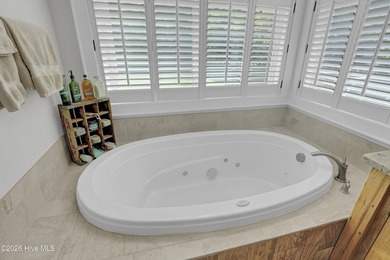 Welcome to this enchanted custom-built gem with an Energy Star - photo 27