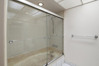 Rare opportunity to own one of the largest Townhouses in - photo 27