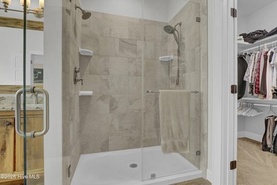 Welcome to this enchanted custom-built gem with an Energy Star - photo 28