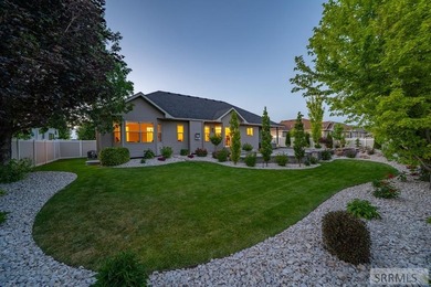 Set in Belmont Estates neighborhood, this impeccably maintained - photo 32