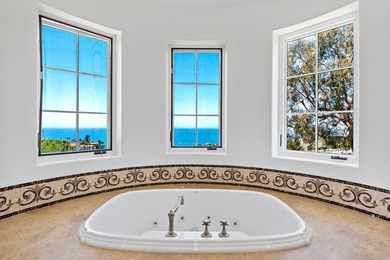 Stunning 180-degree, panoramic ocean, Catalina & sunset views - photo 33