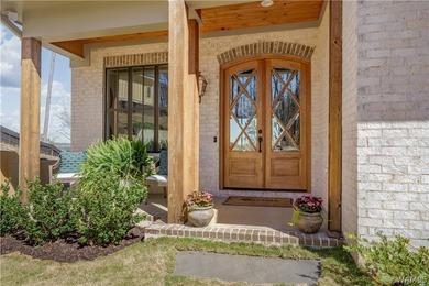 Back on the market with major lifestyle upgrades - a new pool - photo 8