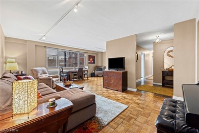 Experience breathtaking, panoramic views of Downtown Cleveland - photo 11