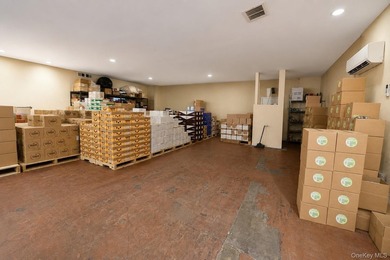 Welcome to 585 Meserole Street Industrial Warehouse in East - photo 14