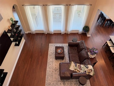 Agent Friendly. Multi-Generational Living with two complete - photo 22
