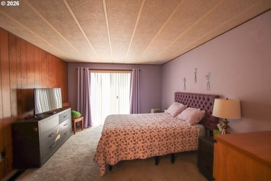 Move-in ready 3-bedroom, 2-bath home offering 1,502 square feet - photo 26