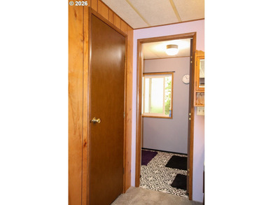 Move-in ready 3-bedroom, 2-bath home offering 1,502 square feet - photo 27