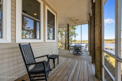 Welcome to this inviting waterfront retreat located in the - photo 28