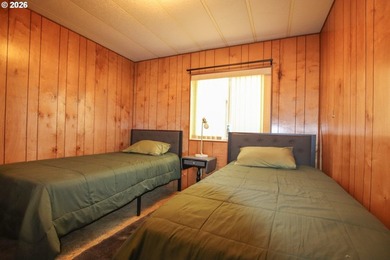 Move-in ready 3-bedroom, 2-bath home offering 1,502 square feet - photo 32