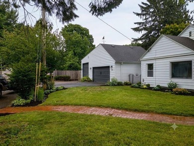 PRICE REDUCED & FRESH LANDSCAPING JUST COMPLETED! The heavy - photo 37
