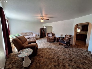 Discover an exceptional multi-dwelling investment opportunity - photo 8