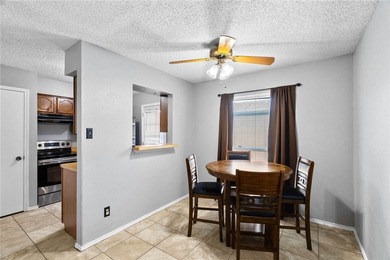 Welcome to this well maintained 2 bedroom, 1.5 bathroom condo - photo 6