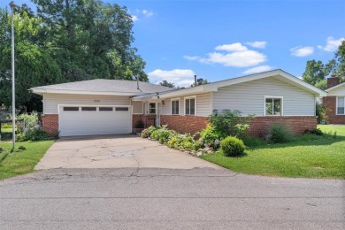 Lake Home Sale Pending in Oklahoma City, Oklahoma