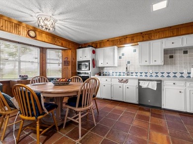 This spacious residence offers 4 bedrooms, 3.5 baths, and a - photo 19