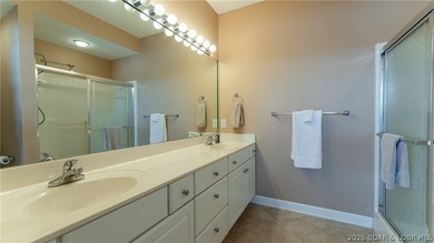 Walk-in 3 bedroom, 3 bath condo at Summer Place with no stairs - photo 21