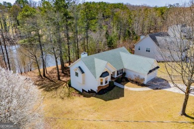 Lake Home For Sale in Villa Rica, Georgia