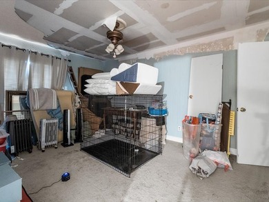 This spacious residence offers 4 bedrooms, 3.5 baths, and a - photo 23