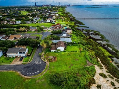 This spacious residence offers 4 bedrooms, 3.5 baths, and a - photo 30