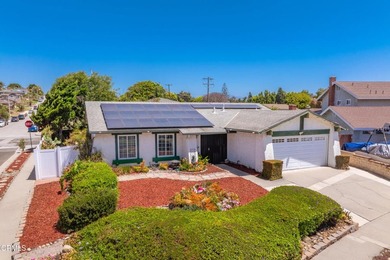 Beautifully Renovated End Unit Home in the Heart of Ventura! - photo 34