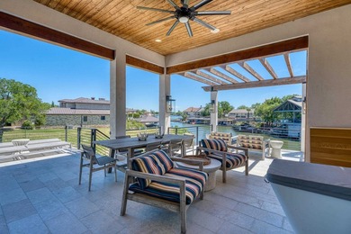 Welcome to 2807 Fault Line in the coveted waterfront enclave of - photo 25